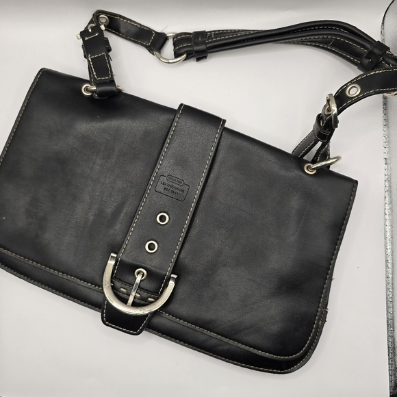 VINTAGE COACH SOHO WOMEN'S BLACK LEATHER FLAP SHOULDER BAG # 9741 With Buckle - Picture 1 of 10